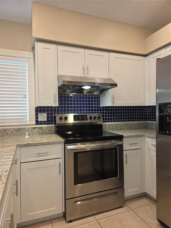 Building Photo - 9403 Larkbunting Dr