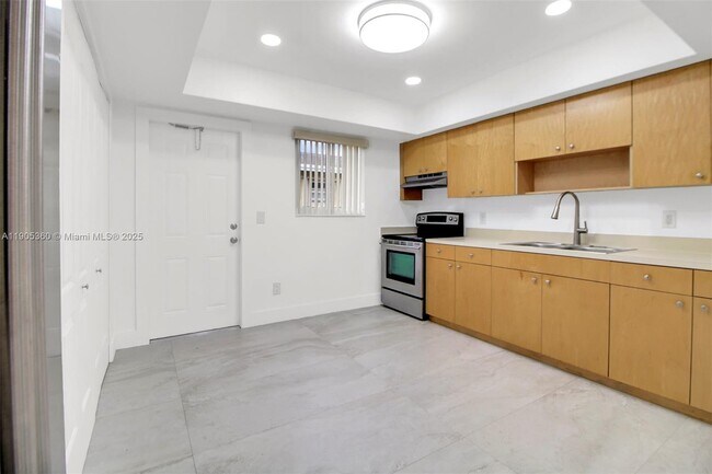 Building Photo - 25450 SW 107th Ave