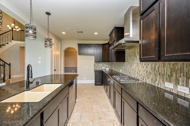 Building Photo - 30154 Southern Sky Dr