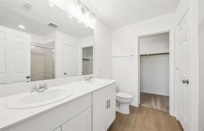 Building Photo - 2037 Pleasant Knoll Cir