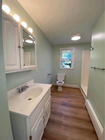 Building Photo - 88 Western Ave