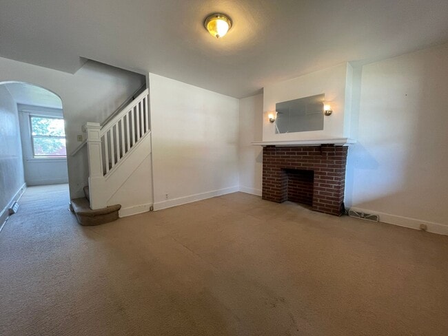 Building Photo - Available August 1, 2026; Lease will end July 27, 2027