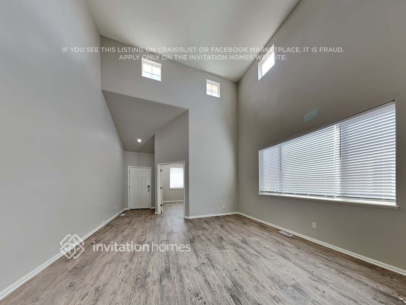 Building Photo - 1828 Silver Meadow Cir