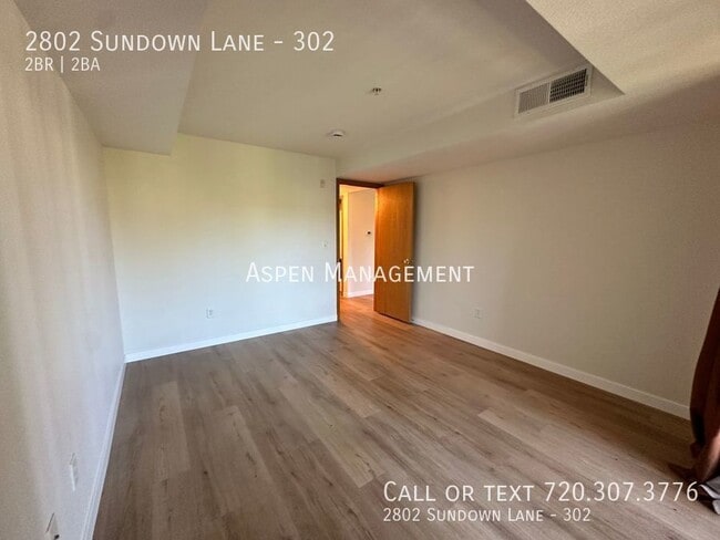 Building Photo - 2802 Sundown Ln