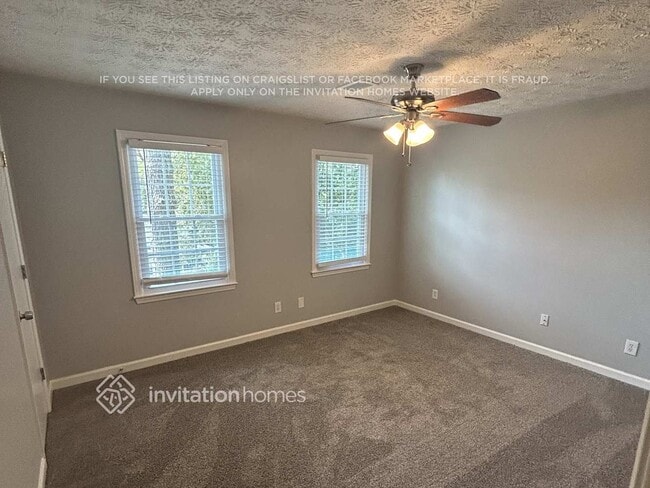 Building Photo - 129 Parks Cir