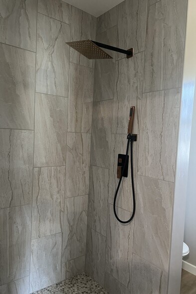 Building Photo - 1234 S Champion Ave