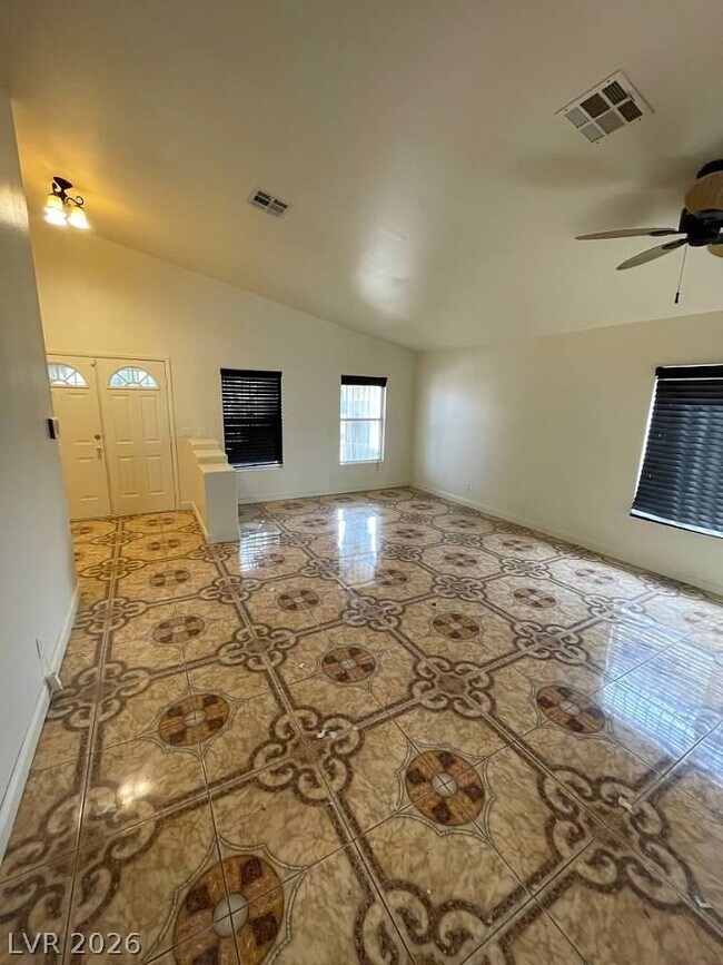 Building Photo - 4406 Cinema Ave