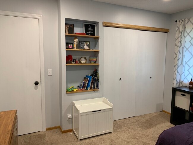 closet space - 620 114th Ln NE