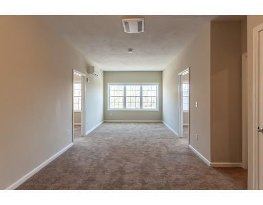 Building Photo - 241 Littleton Rd