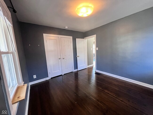 Building Photo - 1524 E 46th St