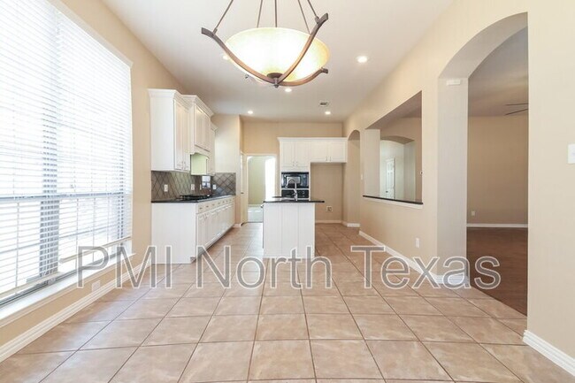 Building Photo - 2677 Pine Trail Dr