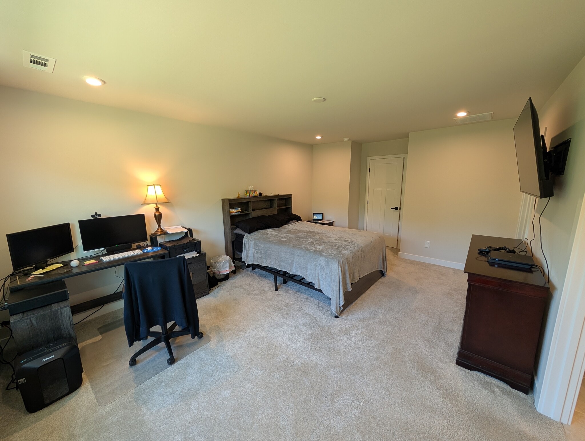 Building Photo - 1189 Riverbrook Dr