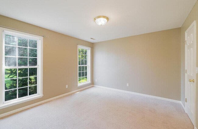 Building Photo - 9608 Waycross Cir