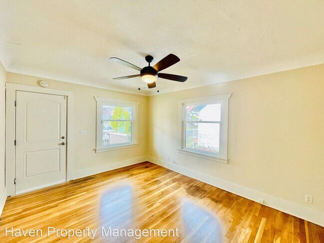 Building Photo - 2 br, 1 bath House - 5310 33rd Ave S