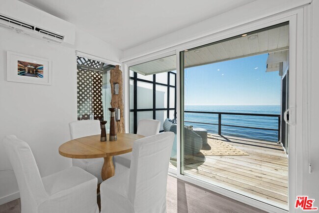 Building Photo - 25154 Malibu Rd