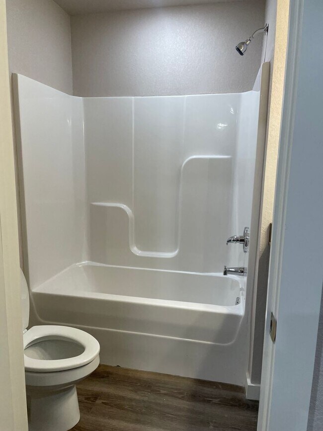 Building Photo - Three Bedroom/Two Bath home---Ask about Move In Special