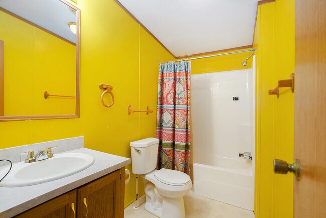 Building Photo - 356 Burr Oak Ln
