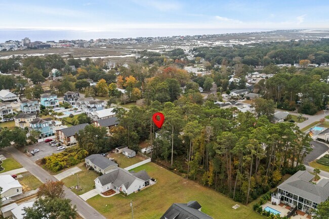 Building Photo - 8 Blocks from Garden City Beach! 2 Bed/1.5 Bath Duplex