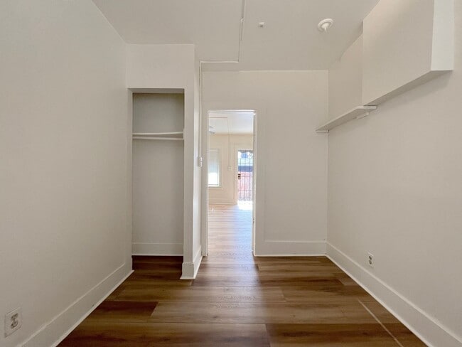 Building Photo - LB1238  (LEASING ONLY)