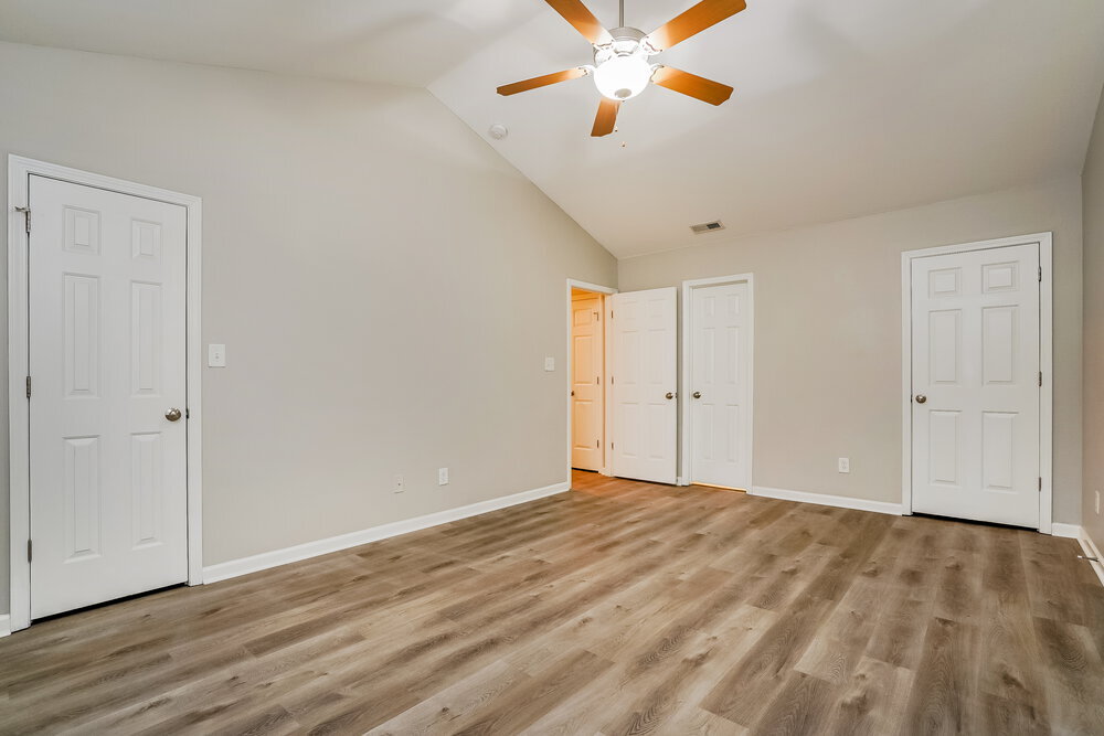 Building Photo - 343 Victor Ct