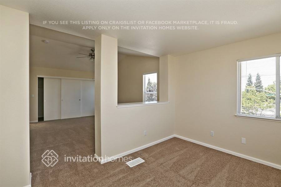 Building Photo - 5537 Blue Sapphire Way