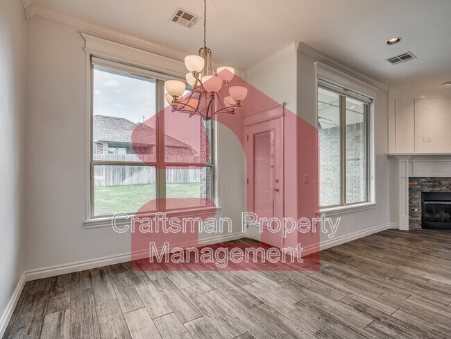 Building Photo - 3413 Huron Cir