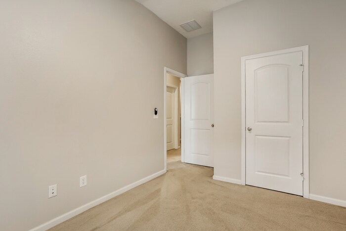 Building Photo - 13406 Ocean Mist Dr