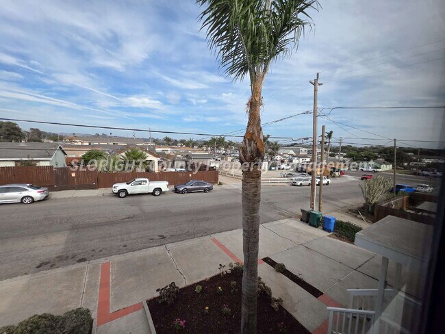 Building Photo - AVAILABLE NOW - 2 Bed/2 Bath Oceano Apartment with Nice Views