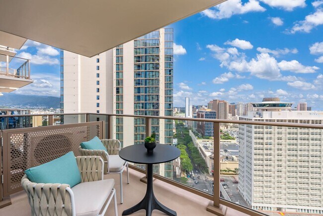 Building Photo - Sky Ala Moana (West) #3001 - Fully furnished 2 BR/2 BA/2 parking