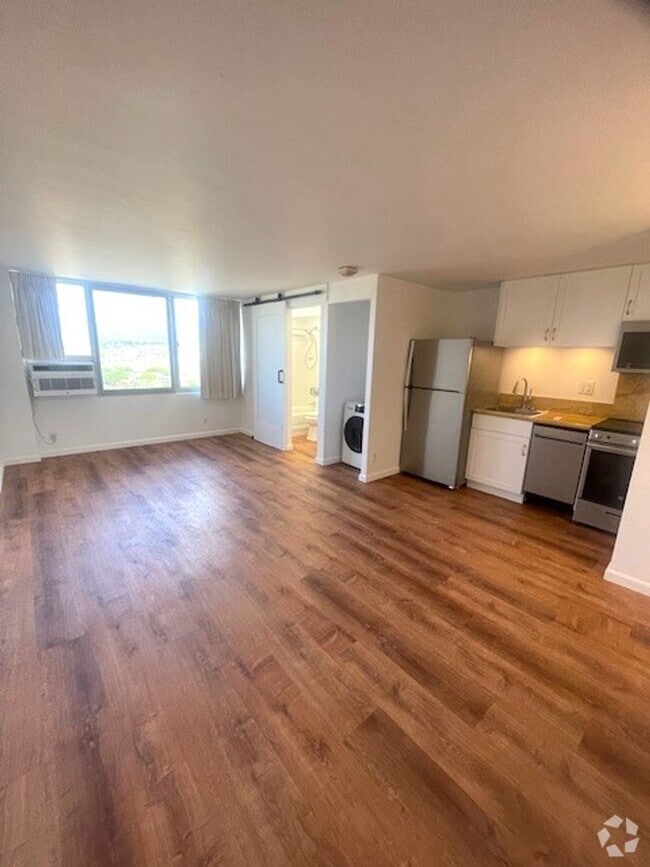 Building Photo - Renovated Studio / 1 Bath in Century Park ...