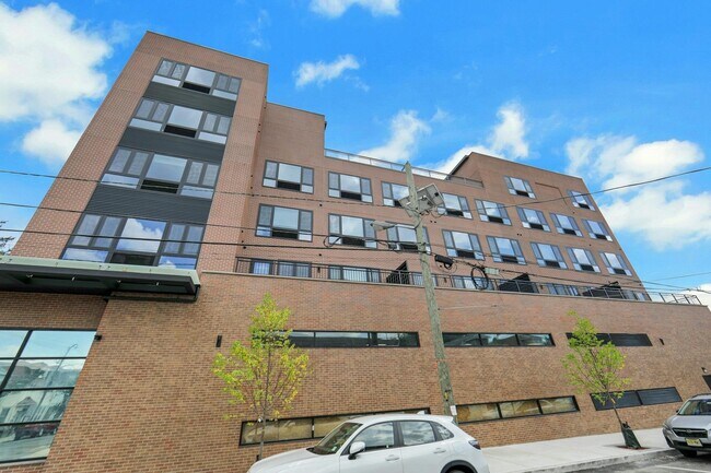 Building Photo - 8404 4th Ave
