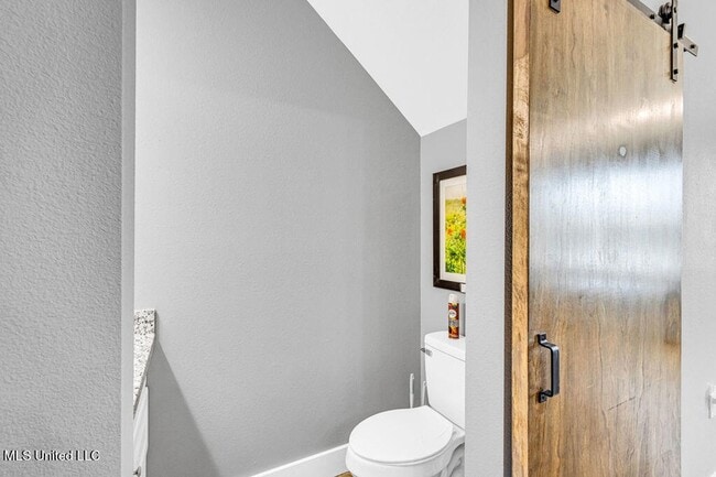 Building Photo - 103 E Orchard Loop