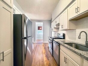 Building Photo - 246 S Huntington Ave