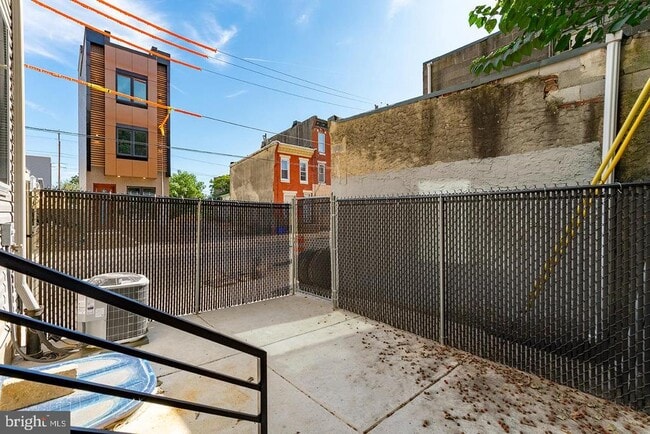 Building Photo - 2600 Federal St