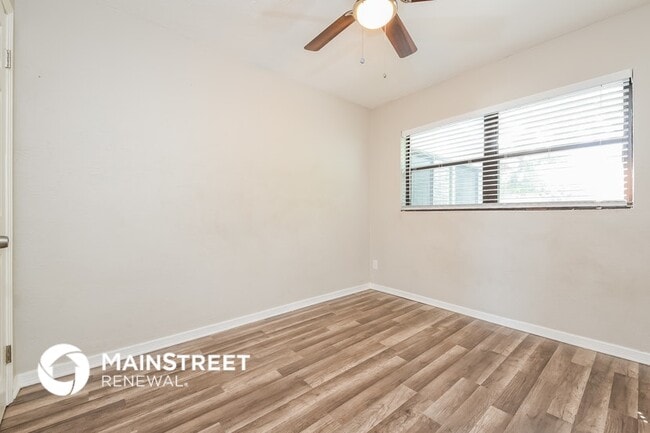 Building Photo - 1245 Elinore Dr