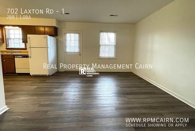 Building Photo - 702 Laxton Rd