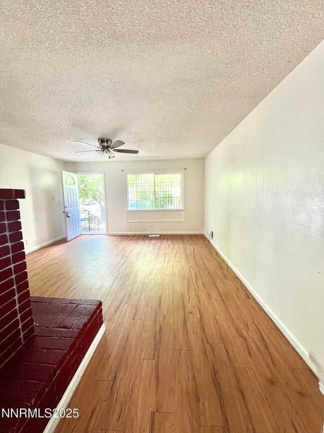 Building Photo - 1695 Trabert Way