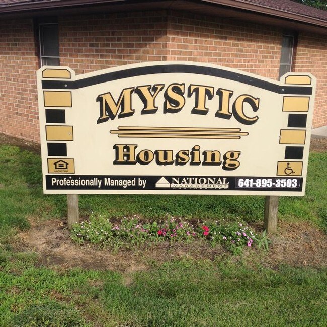 Primary Photo - Mystic Housing