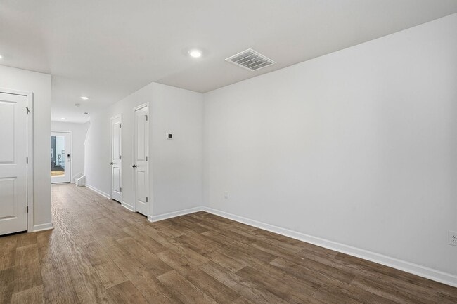 Building Photo - Brand New Home for Rent in Fuquay Varina NC | Newly Built Community