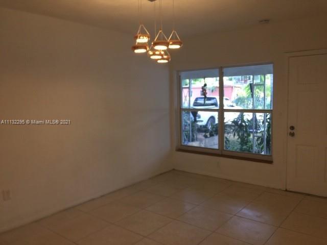 Building Photo - 511 NW 104th St