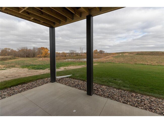 Building Photo - 301 Somerby Pkwy NE