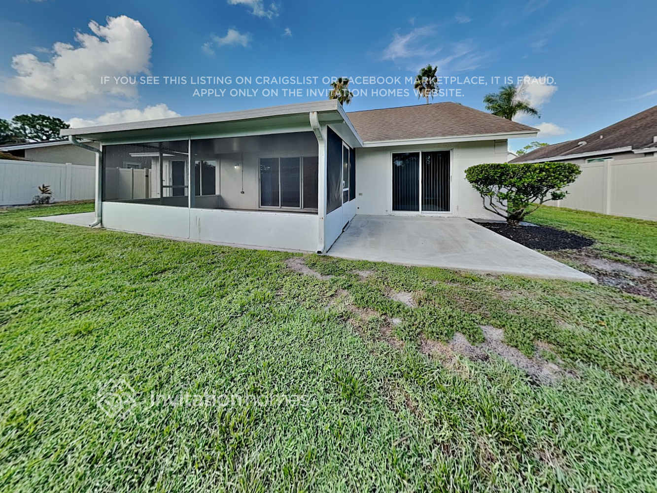 Building Photo - 13048 Meadowbreeze Dr