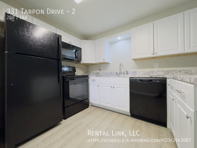 Building Photo - 331 Tarpon Dr
