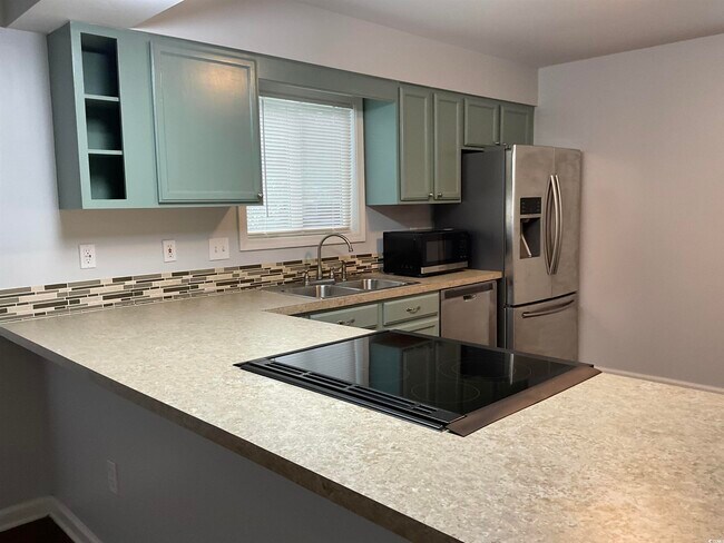 Building Photo - 178 Beaver Pond Loop