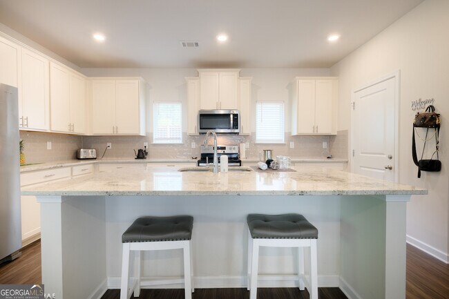 Building Photo - 2798 Morgan Spring Trail