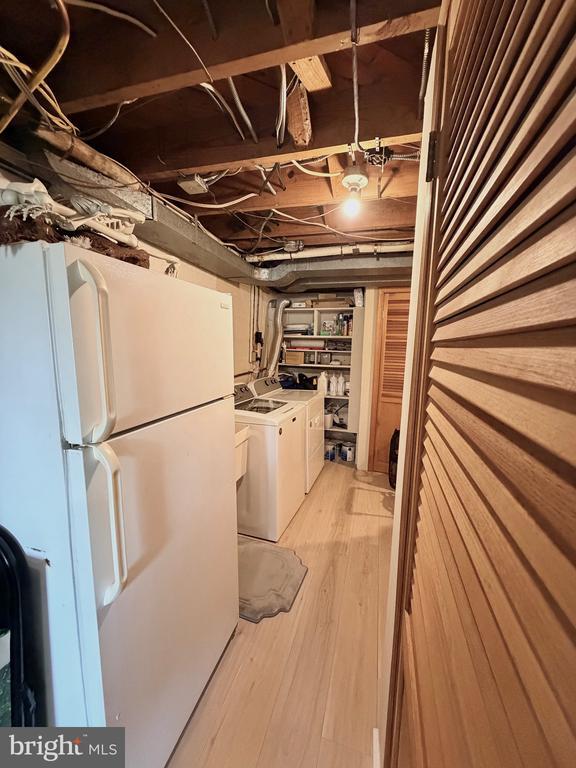 Building Photo - 2916 Meadow Ln