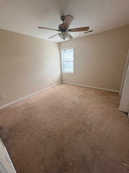 Building Photo - 801 Burcale Rd