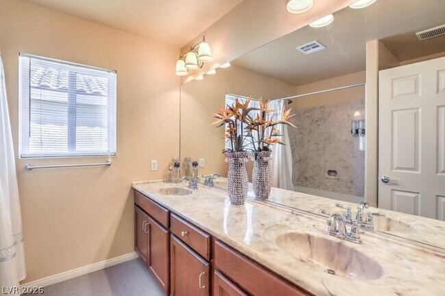 Building Photo - 6437 Grand Mayne Ct