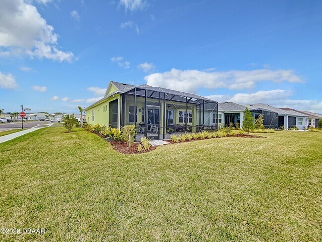 Building Photo - 329 Margaritaville Ave