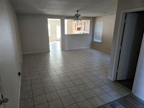 Building Photo - 21634 Mossey Pines Ct